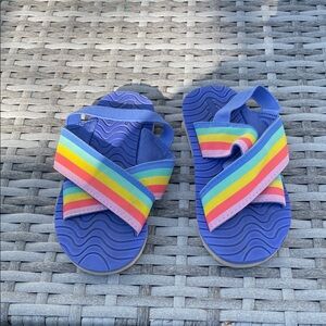 Cat & Jack Girls Blue Sandals with Rainbow Straps - Youth Comfort Size 11 Casual